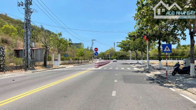 Đất mt Phạm Văn Đồng gần Bến du thuyền chỉ 19t - 3