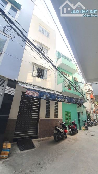 Nhà 2 MT đường Nguyễn Thanh Tuyền - DT: 5.8 x 17m , 4 tầng đẹp Giá 14.5 Tỷ còn TL - 3