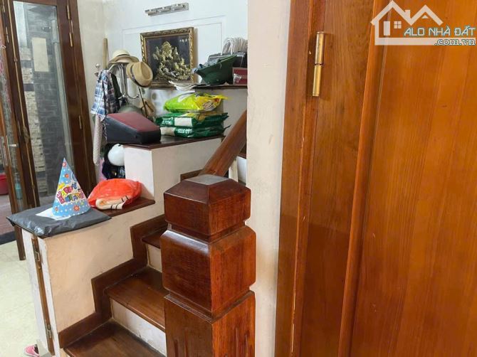 BÁN NHÀ - HOÀNG NGÂN - TT THANH XUÂN - DT46M2 NGÕ THÔNG - 9,3 TỶ. - 3