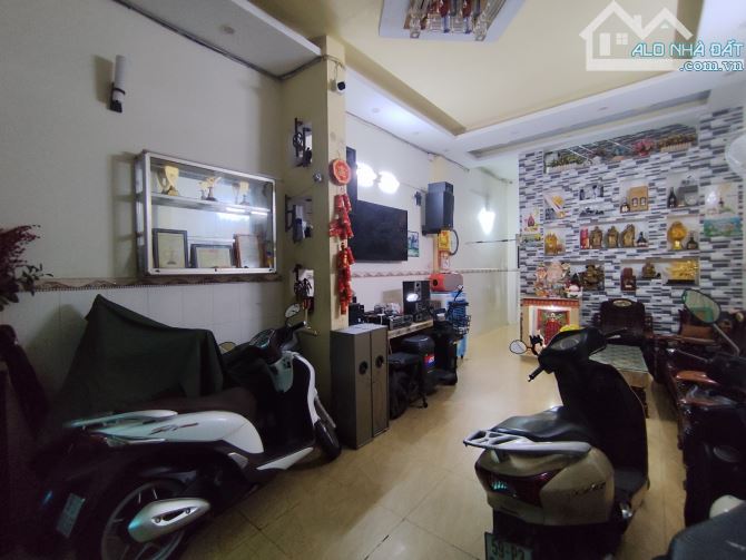 100m2 ngang 4m nở hậu 8m 4 tầng hẻm xe hơi, Trần Văn Quan, Tân Bình giá 11.2 tỷ - 3