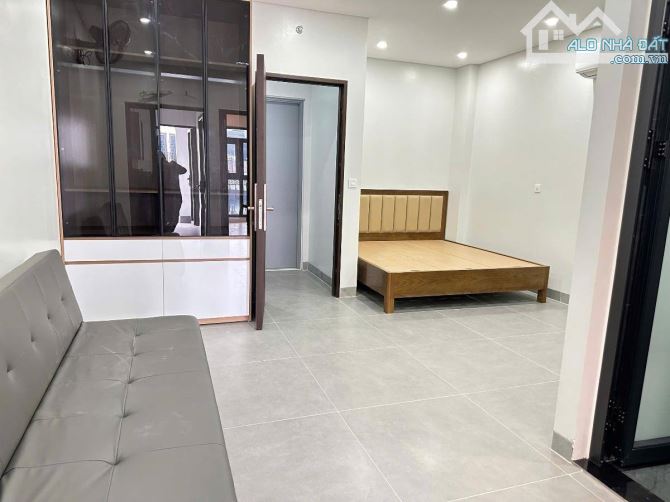 BÁN TÒA CHDV 120M –8 TẦNG NỔI + 1 HẦM – MẶT NGÕ KINH DOANH – Ô TÔ TRÁNH – NGÕ THÔNG - 3