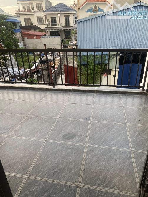 Bán Nhà 3 tầng Độc Lập Ngã 5 Kiến An Hải Phòng oto đánh võng 3 oto tránh nhau giá 3.8 tỷ - 3