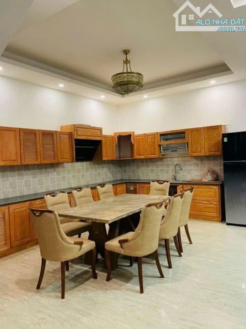Biệt Thự cao cấp khu trung tâm  An Sơn, Đà Lạt – 166.3m² – 15.8 tỷ ✨ - 3