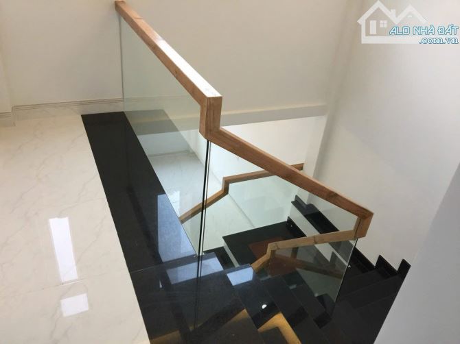Bán Nhà Quốc lộ 13 80m2 2 Tầng 7,5 Tỷ Mặt Tiền Đường 6m Ngay Khu Hồng Long Kinh Doanh Đỉnh - 3