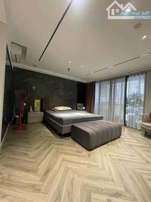 Cực hiếm! Nhà ngõ 234 Hoàng Quốc Việt, ôtô tránh, thang máy, thông sàn, 68m²*5T,giá 21 tỷ - 3