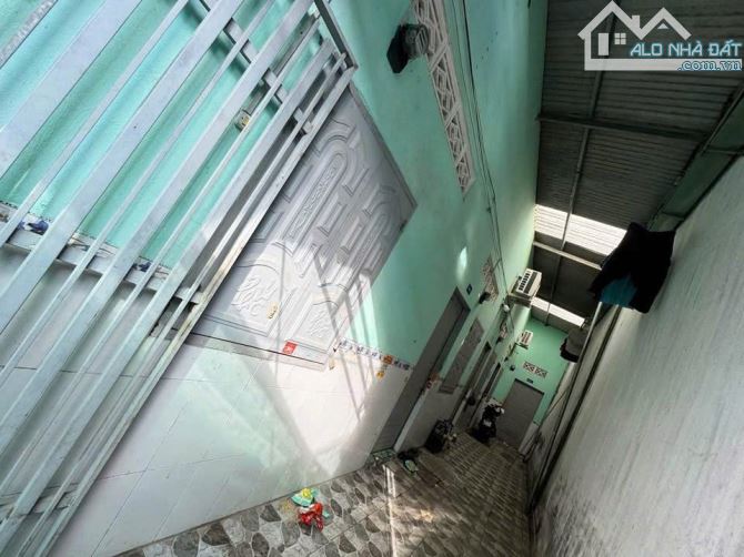 CHÚ LÂM CẦN BÁN TRỌ 5 PHÒNG CHỢ HÓC MÔN 5x22 ( 120m2 ) 860 TRIỆU SHR - 3