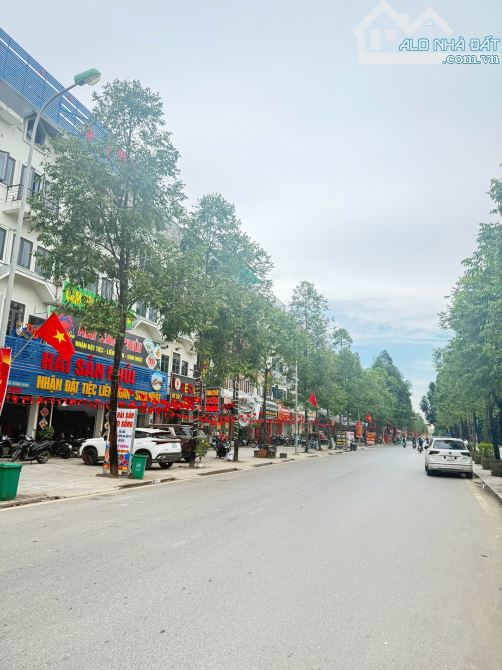 chính chủ bán nhà phân lô 50m² 7T kđt Đô Nghĩa thang máy view công viên giá rẻ nhấtkhu - 3