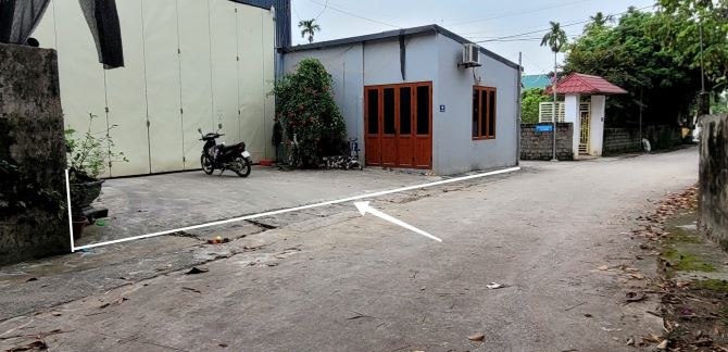 Bán gấp gần 700m - sẵn nhà xưởng - gần đường QL21 - giá đầu tư - 3