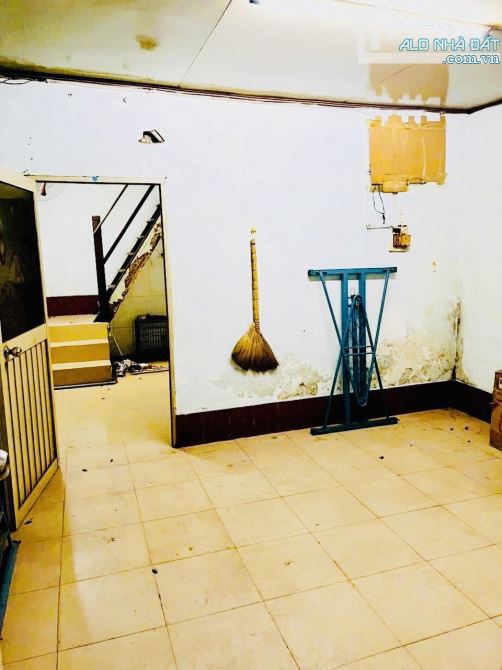 🏡 Nhà 2 Tầng Lạc Long Quân Q11 – 42m², Sổ Vuông, Giá 5.3 Tỷ - 3