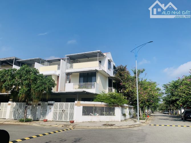 CHO THUÊ NGUYÊN CĂN NHÀ 3 TẦNG TRONG KĐT VSIP - PHƯỜNG TRƯƠNG QUANG TRỌNG - 3