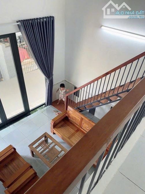 Bán nhà gác lững mê đúc. Tôn Đản, Thanh Khê. DT 54,4m2. Giá 2,8x tỷ, khu vực sầm uất - 3