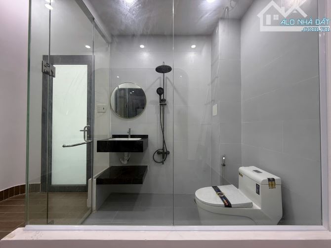 NHÀ 2 TẦNG MẶT TIỀN ĐƯỜNG HỦ TIẾU FULL NỘI THẤT THUẬN TIỆN KINH DOANH MỌI NGÀNH NGHỀ - 3