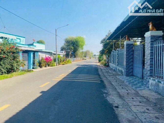 ✅ Bán Đất ngay Trung tâm thị trấn Đất đỏ cũ.nay xã Đất Đỏ TP- HCM 🇻🇳 Mặt Tiền NHỰA LỚN Đ - 3