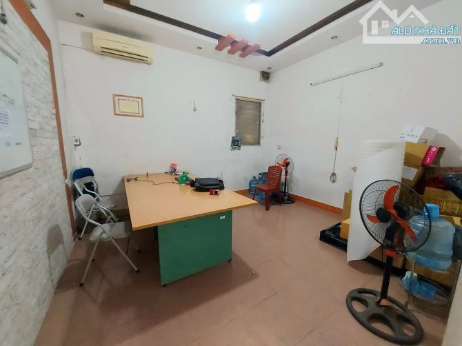 CHÍNH CHỦ GỬI BÁN NHÀ MẶT PHỐ ĐẶNG THÙY TRÂM – 75M² –4 TẦNG – MẶT TIỀN 4.7M – GIÁ 33.9TỶ - 3