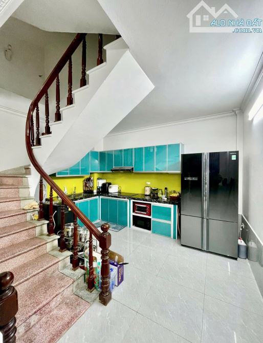 Nhà dân cực đẹp - Không một lỗi lầm - Đúng 15M ra ô tô - Phân khúc 7 đồng - Full nội thất. - 3
