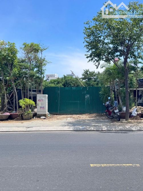 Lô rẻ nhất thị trường đường số 4 KĐT Hà Quang 1  Diện tích : 95m2 ngang 5m  Hướng : Tây Na - 3