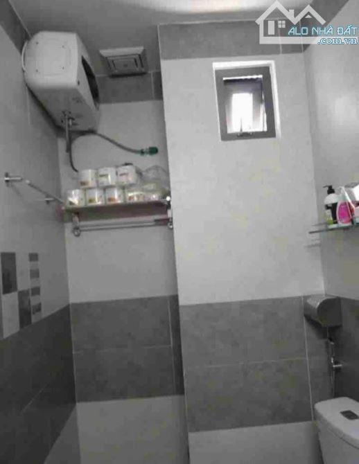 NHÀ 3 TẦNG 3 MÊ KIÊN CỐ MỚI VÀO Ở NGAY – Ô TÔ TẬN NƠI -TRUNG TÂM HÒA CƯỜNG BẮC - 3