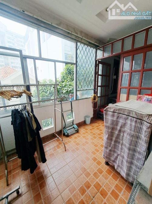 BÁN NHÀ Q1 - NGAY CITY GARDEN NGÔ TẤT TỐ P.19 BÌNH THẠNH - 61M2, 4 TẦNG - 6PN, CHỈ 10.7 TỶ - 3