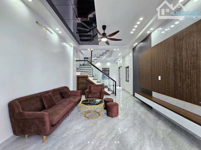 Bán Nhà 3 tầng Độc Lập Khúc Thừa Dụ Vĩnh Niệm Lê Chân Hải Phòng, giá 3.28 tỷ. - 3