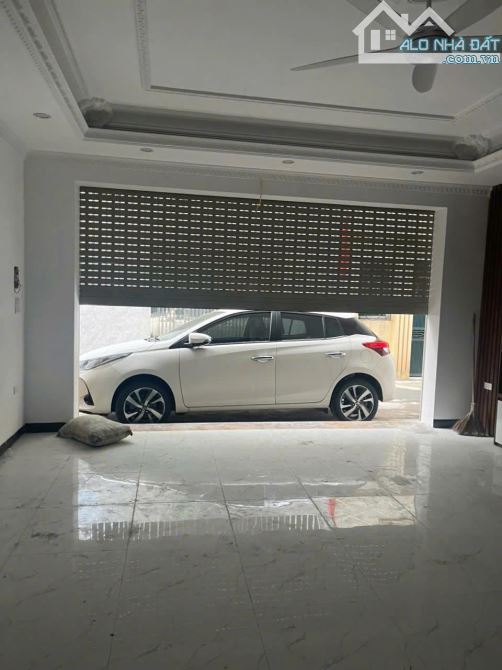 Nhà 50m2 x 6 Tầng Phường Sài Đồng Ô Tô Tránh Thông - 3