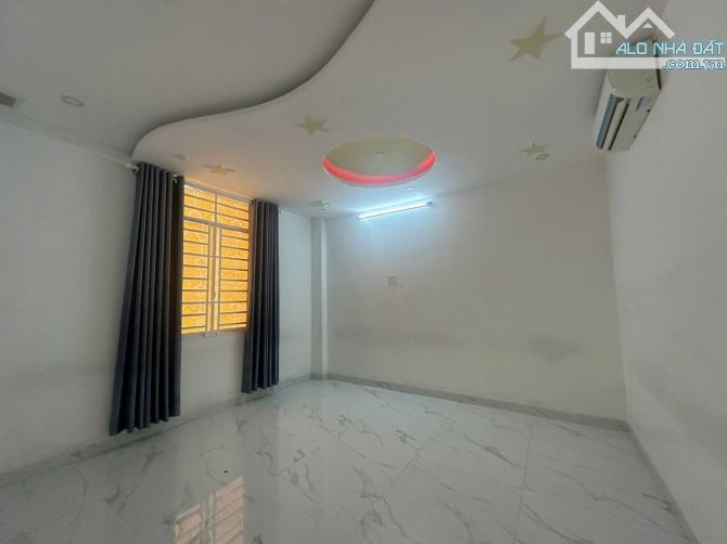 BÁN NHÀ 4 TẦNG, ĐƯỜNG SỐ 8 KĐT HÀ QUANG 2. 97,5M2, CHỈ CÒN 11,7 TỶ. CN17.9 - 3