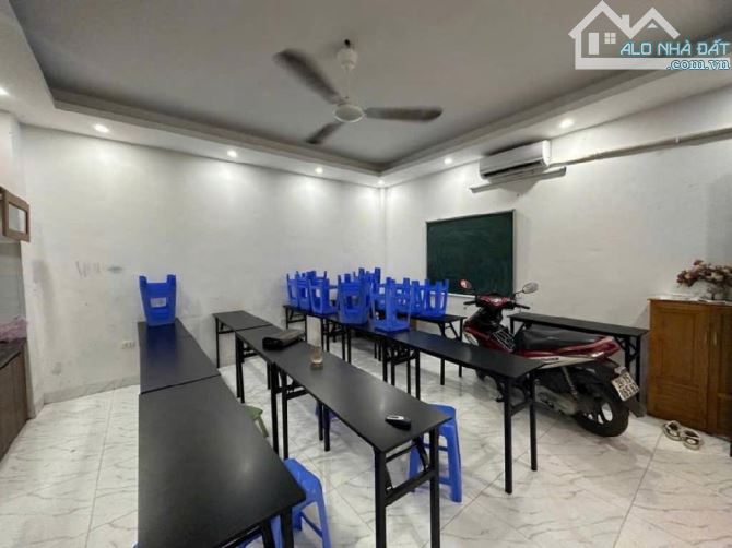 Bán gấp nhà Tứ Hiệp ô tô đỗ cổng ,dân xây chắc chắc diện tích rộng giá 5.99tỷ - 3