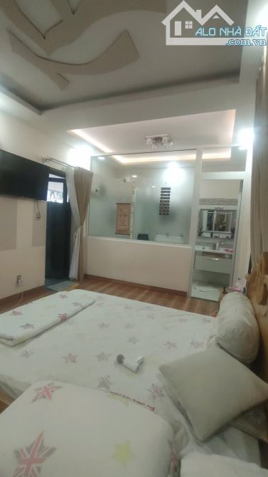 BÁN BIỆT THỰ SÂN VƯỜN-DT: 2.840M, FULL NỘI THẤT CAO CẤP- GIÁ: 15 TỈ – TRUNG TÂM AN PHƯỚC - 3