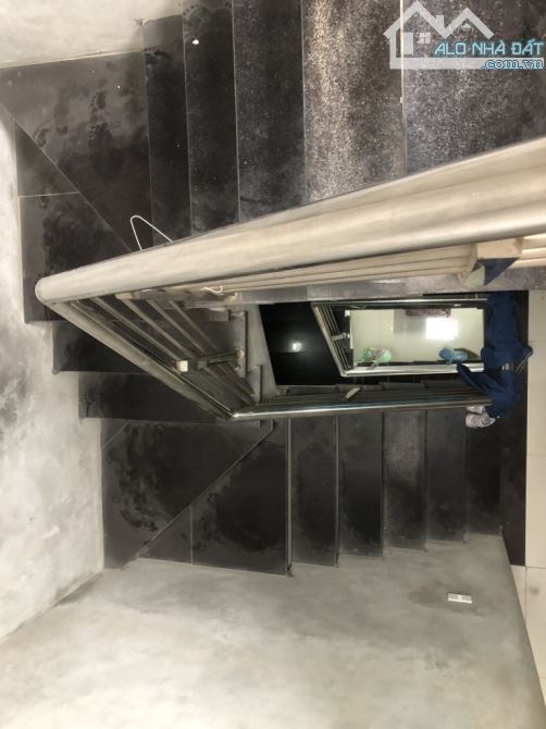 NHÀ ĐẸP VỀ Ở LUÔN, ĐƯỜNG THÔNG Ô TÔ, GẦN ĐƯỜNG VÕ VĂN KIỆT, MÊ LINH PLAZA - 3