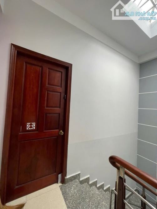 CAM KẾT 100% -XE HƠI NGỦ NHÀ CAO -70m2 - GẦN QUANG TRUNG-P8 -  6,8 TỶ - 3