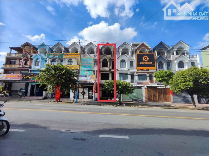 7,2Tỷ TL🔥Bán nhà Thô 1 trệt 3 lầu MT đường ĐT743A, KDC Phú Hồng Thịnh 10, P.Bình An_Dĩ An - 3