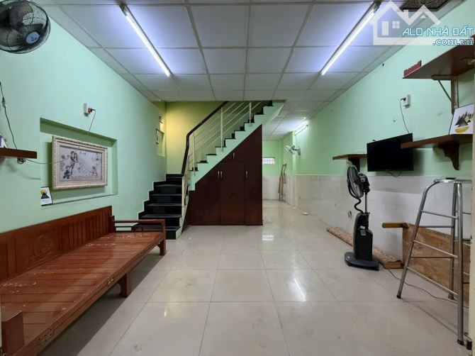 KHU VIP HÒA HƯNG QUẬN 10 - HẺM THÔNG THOÁNG - GẦN CHỢ VÀ CÔNG VIÊN - CHỈ 7 TỶ! - 3