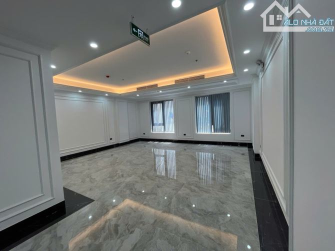 Cho thuê mặt bằng tầng 1,2 diện tích 120m2/tầng_Giá thuê 50 triệu/tháng đường Nguyễn Hoàng - 3