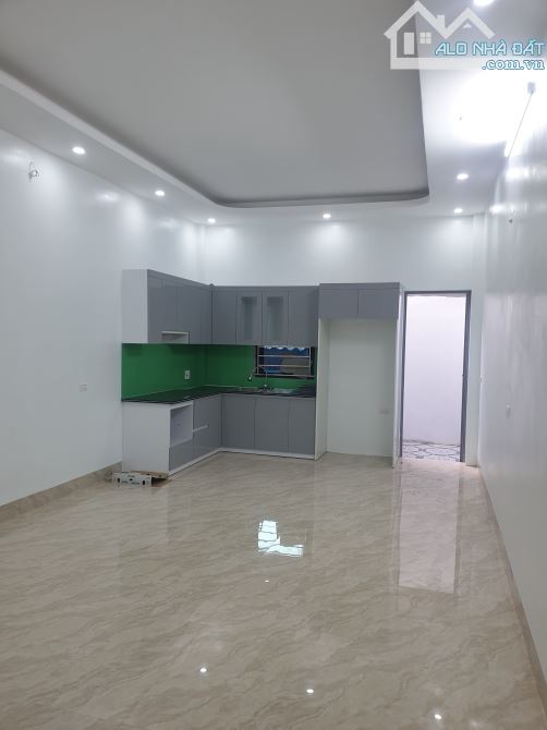 BÁN NHÀ 3.2 TỶ 3 TẦNG 68M2 NGÕ NÔNG THẲNG ĐẸP ĐƯỜNG BÁI - 3