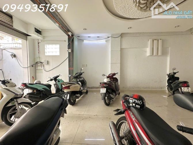🏡 NHÀ CHDV - 12 PHÒNG - 2 MẶT THOÁNG - HẺM Ô TÔ NƠ TRANG LONG P7 BÌNH THẠNH - 3