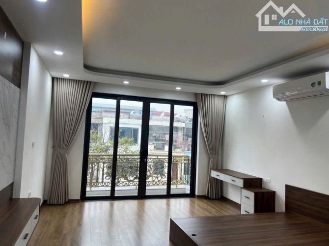 🏫BÁN NHANH LIỀN KỀ KĐT VĂN PHÚ -KINH DOANH -ĐƯỜNG TRƯỚC NHÀ 18M-VỈA HÈ- CÓ THANG MÁY - 3