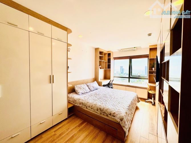 Chính chủ bán căn hộ 2 PN, Tầng cao, view biển Son Tra Ocean View - 3