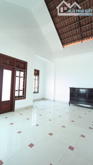 Cần Bán Nhà 3 tầng 80m2 View Hồ Cực Đẹp - 3