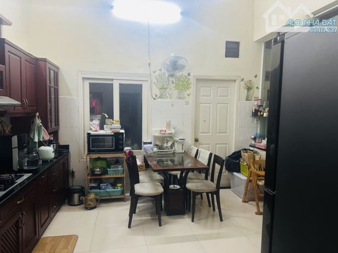 An Dương Vương quận 5 135m2 2 tầng giá chỉ 25 tỷ - 3