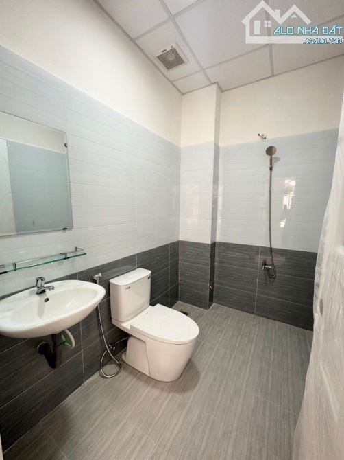65TR/M2 - CHDV - P5 PHÚ NHUẬN - SÁT MT - KHU PHAN XÍCH LONG - 80M2 - CHỈ 5.3T TL - 3