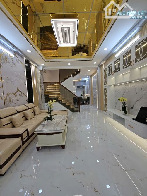 CẠNH Phú Mỹ Hưng VIP nhất VN phú Thuận Q 7 Ngang 4 dài 15 M CÓ 83 TRIỆU M2 3 TẤM MỚI - 32