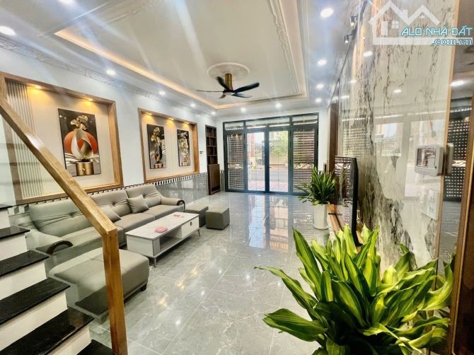 Bán nhà 3 tầng phường đông hoà sát làng đại học quốc gia - 4