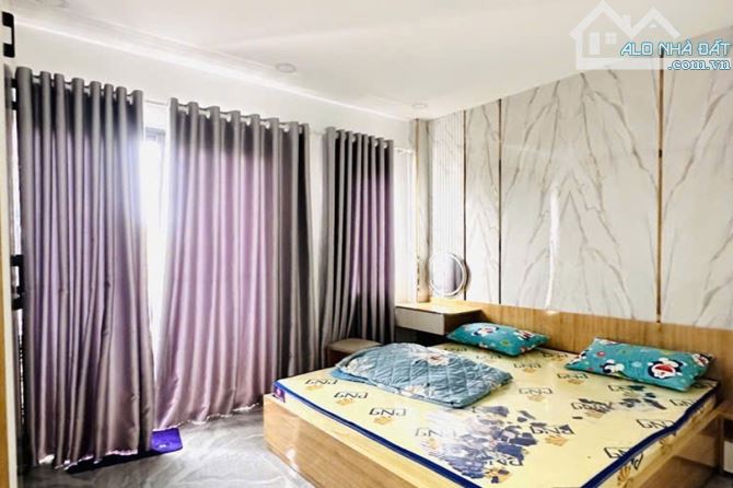 Bán nhà hẻm xe hơi, Thạnh Xuân 47, Quận 12, 53 m² (4m x 14m), 4 phòng - Giá 6.55 tỷ TL - 4