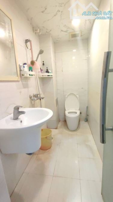 Bán căn hộ tập thể giảng võ thang máy tt ba đình thoáng sáng đẹp như chung cư - 4