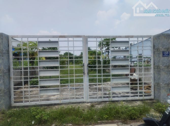 Đất bán khu Việt Kiều xã Tân Thông Hội - Cách Trấn Tử Bình 20m đường số 29 340m2 Full Thổ - 4