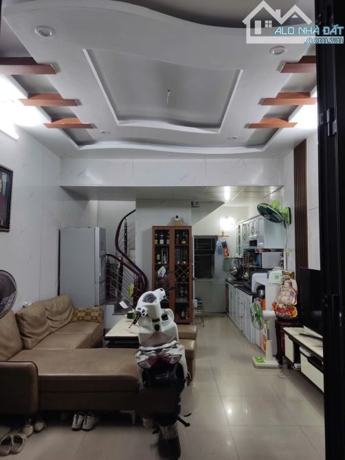 Bán nhà 4 tầng sạch đẹp về ở luôn ngõ 169 Phạm Hữu Điều - 4