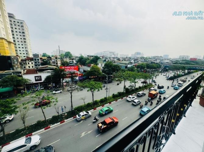 MẶT PHỐ TT HAI BÀ TRƯNG 200m2- 9 tầng - Dòng tiền 3 tỷ/ năm - 4