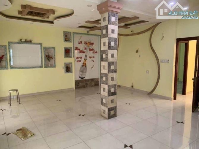 B.ÁN NH.À QUÁ RẺ - 124M2 - NGANG 8 DÀI 16 - 4TẦNG - HẺM XE TẢI THÔNG - LẠC LONG QUÂN - PHƯ - 4