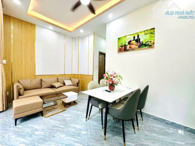 🔥NHÀ CÁCH MẠNG THÁNG TÁM, MẶT TIỀN 5.2M, 2 TẦNG, 3 PHÒNG NGỦ, HẺM 3M, SỔ VUÔNG, NỘI THẤT - 4