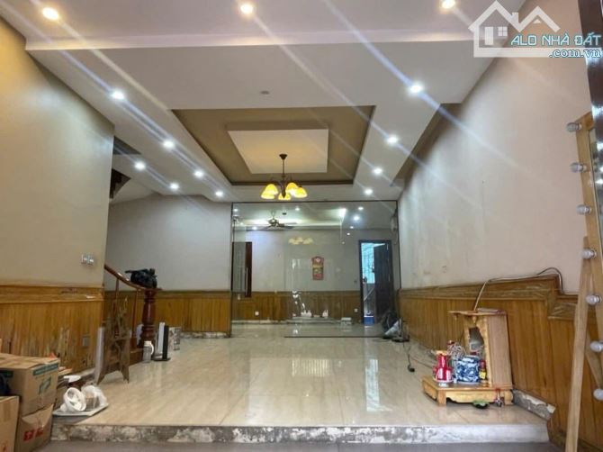 BÁN NHÀ MẶT NGÕ 164 VƯƠNG THỪA VŨ THANH XUÂN - Ô TÔ TRÁNH KINH DOANH: DT 107M2 - 31.5. TỶ - 4
