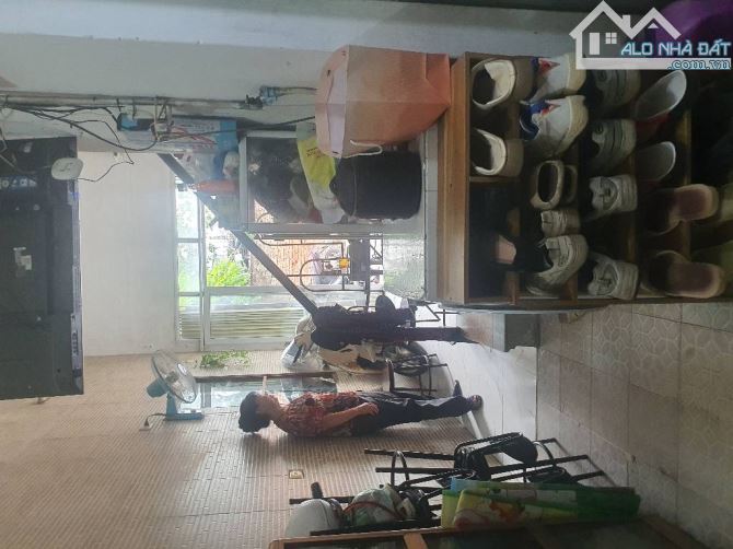 Bán nhà Trương Định - HBT. Gần phố - Ô tô Tránh - Đỗ cửa. Kinh doanh - nở hậu. - 4
